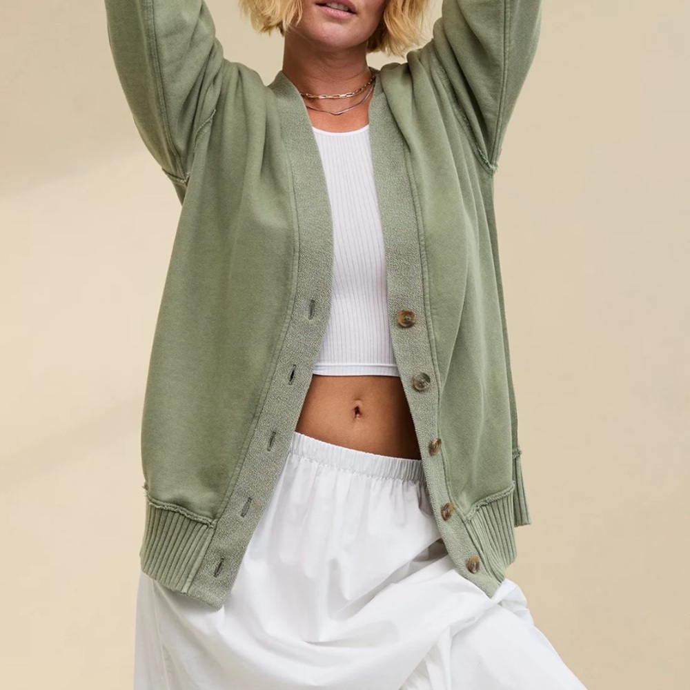 Aerie v neck chunky cardigan sweatshirt